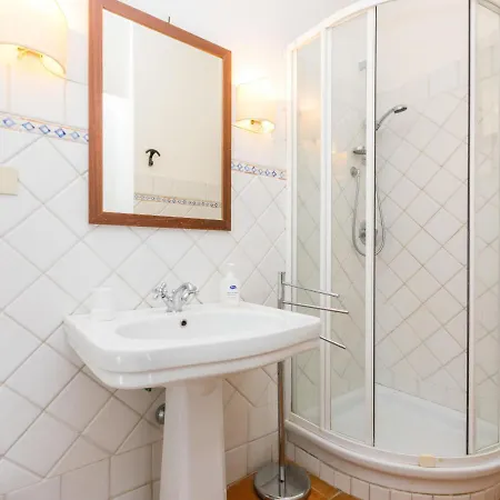 Piccolo By Interhome Reggello